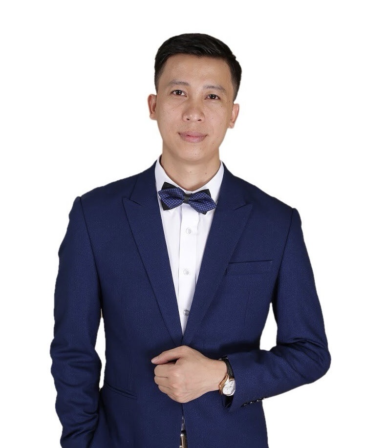 Lời nhắn [{gửi từ CEO}]