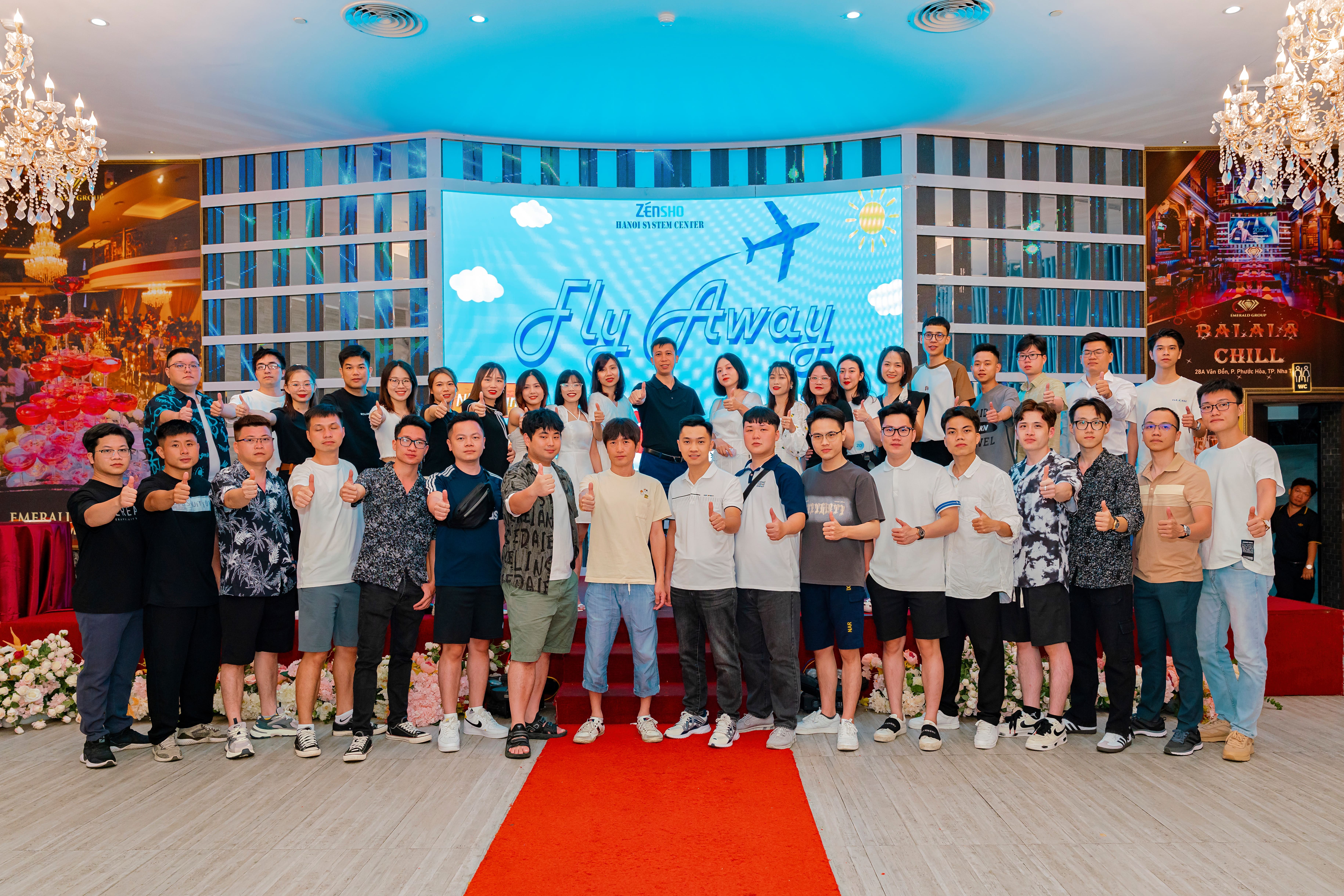 Gala Dinner "Fly Away" - bùng nổ với "Gương mặt thân quen" phiên bản HSC